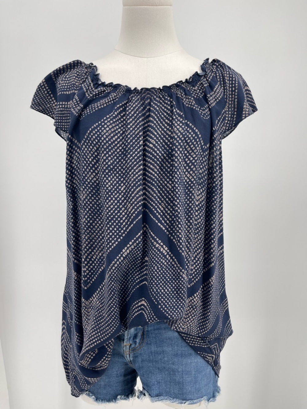GAP Navy Printed L Blouse Bow Back Detail Ethereal Boho Chic Effortless Romantic